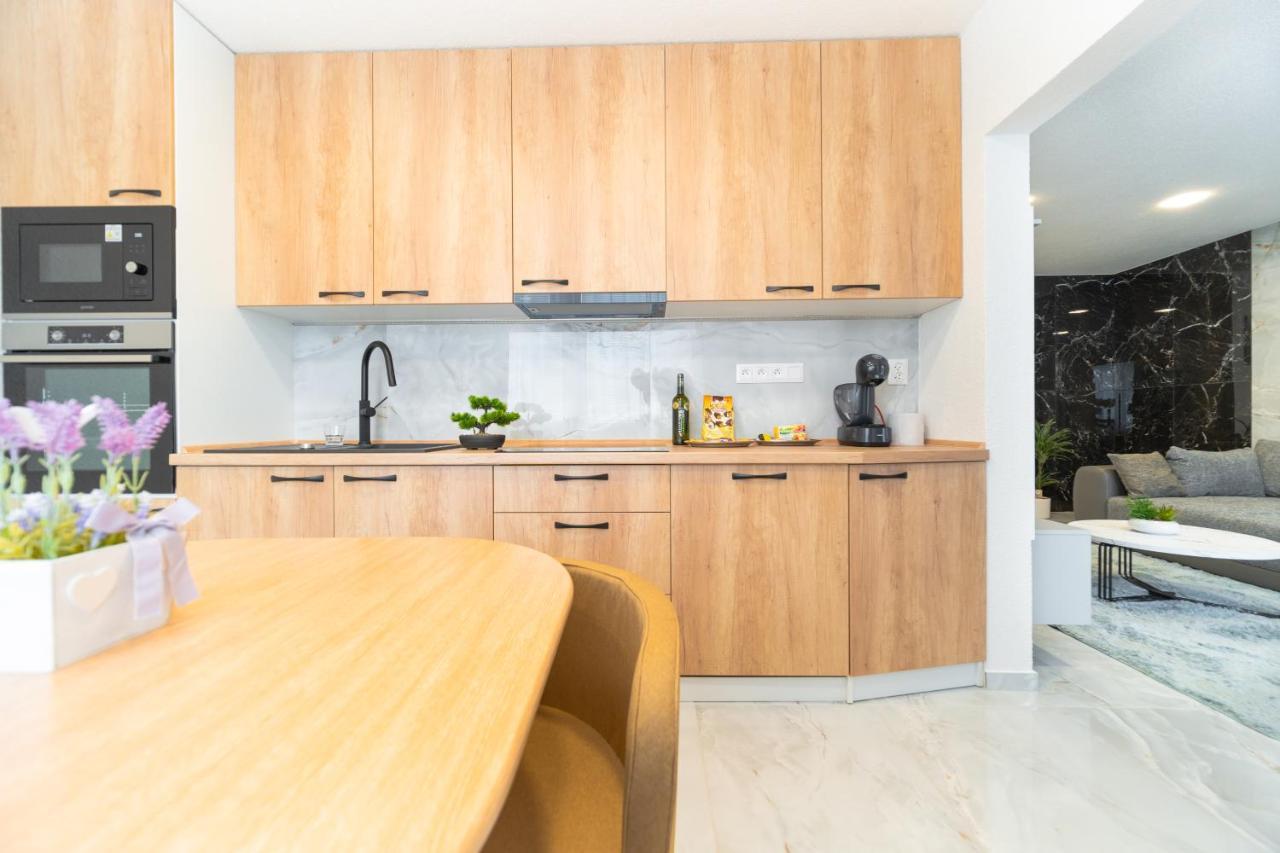 Apartman Discreet Kysucke Nove Mesto Εξωτερικό φωτογραφία