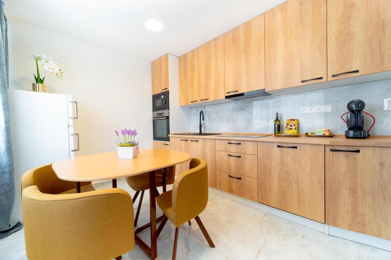 Apartman Discreet Kysucke Nove Mesto Εξωτερικό φωτογραφία